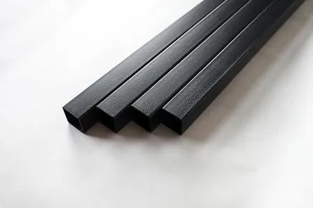 Galvanizli po'latdan yasalgan kvadrat panjara